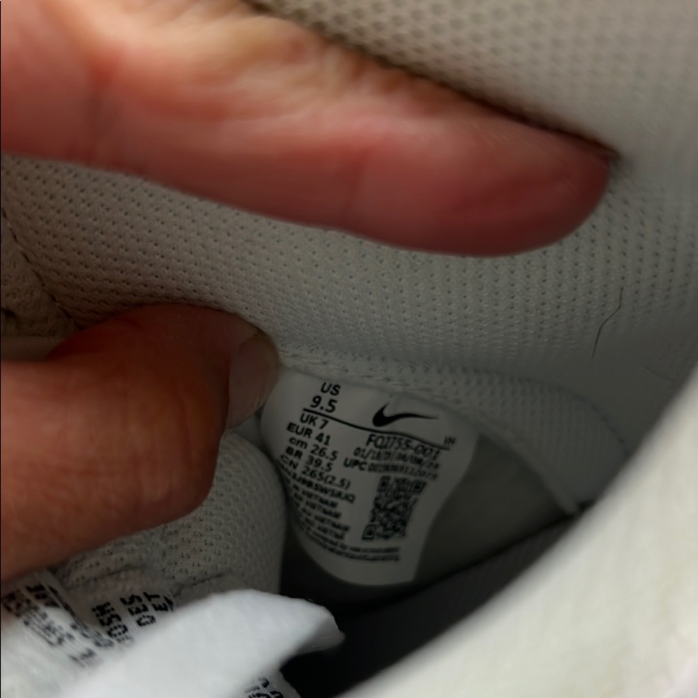 Like New Nike Dunk Highs - Picture 8 of 11